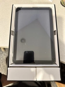 Rover R10 10.1 Inch Android 12 Tablet 3GB RAM, 32GB ROM, Free 5GB Internet Data - Picture 1 of 5