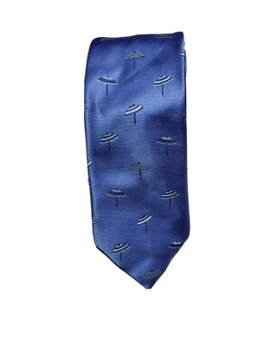 VAN HEUSEN MENS TIE Blue with beach umbrellas 3 X 58 NWT - Image 1 of 2