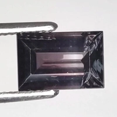 Encantador 1,45 quilates. Forma Baguette Natural 5,06 x 7,82 mm Bi_ Color Turmalina Ge Foto 1 de 4