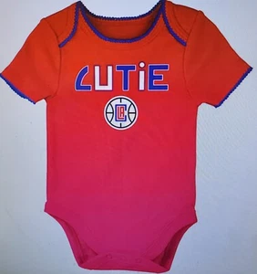 Outerstuff Newborn 3. Viertel 3-teiliges Set - LA Haarschneidemaschine - Bild 1 von 3
