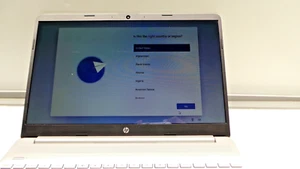 HP Laptop DY 1051WM 15.6'' i5-1035G1 1.00GHz 12GB RAM, 256 GB SSD M.2 WIN 11 Pro - Picture 1 of 18