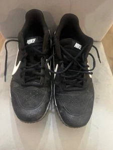 Size 11.5 - Nike Men's Training shoes - Picture 1 of 6