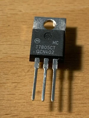 MCT7805CT  Motorola  5V Positive Voltage Regulator TO-220  - Image 1 of 3