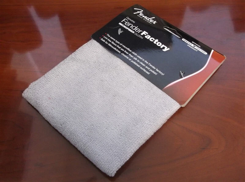 НОВЫЙ — подлинная заводская ткань из микрофибры Fender, 099-0523-000 - Изображение 1 из 1