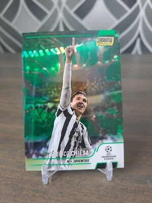 2021-22 Topps Stadium 74 Federico Chiesa GREEN YELLOW ELECTRIC /125 Juventus - Image 1 of 2