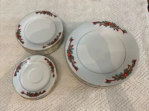 Tienshan Poinsettia Nastro Natale Set 6 Dischi e Piatti per Insalata, 4 Cenne - Foto 1 di 20