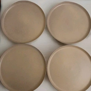 4 Bed Bath & Beyond Studio 3B Mio 10.5” Ceramic Serving/Dinner Plate Toast Color - Picture 1 of 5