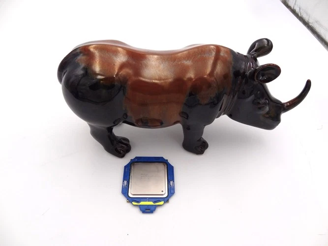 Intel SR1AG Xeon Processor E5-4650 v2 25M Cache, 2.40 GHz - Image 1 of 1