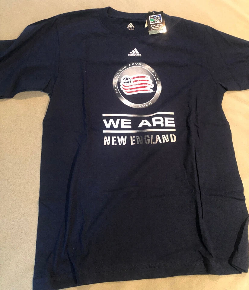NEW ENGLAND REVOLUTION TSHIRT GIVEAWAY - WITH USA FLAG LOGO - SIZE MED WITH TAGS - Image 1 of 4