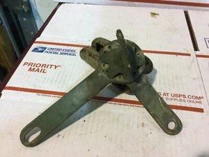 M35/M35A2, M800 series Windshield Vent Hinge, Used, Good Condition, P/N 19207 - Picture 1 of 4