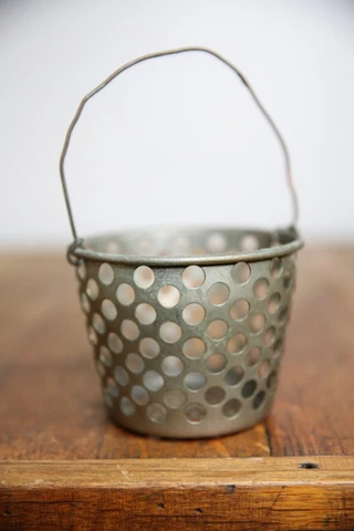 Vintage Steel Locker Basket Gym Pool Bathroom Storage Wire 1940s pail holder Cover