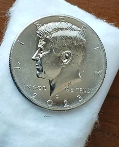 2023 D Kennedy Half Dollar - BU Double Die Obverse Mint grade coin - Picture 1 of 2