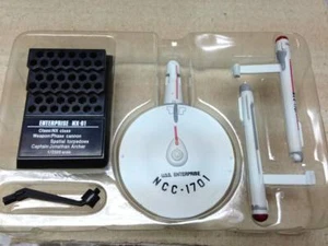 F-toys Star trek -1/2500 Enterprise Space Cruiser NC-1007 TOS - Picture 1 of 1