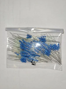 XICON METAL FILM RESISTORS 270-560-RC 560 OHMS 1/2 WATT 1% TOLERANCE - Picture 1 of 2