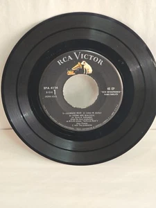 Elvis Presley Jailhouse Rock RCA Victor EPA 4114 45 RPM Dog On Top No Line NM - Picture 1 of 4