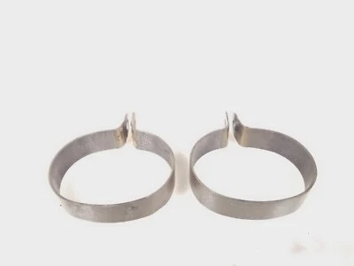 Abrazaderas de tubo silenciador de escape de fibra de carbono Ducati 748 Monoposto 916 2000 Foto 1 de 4