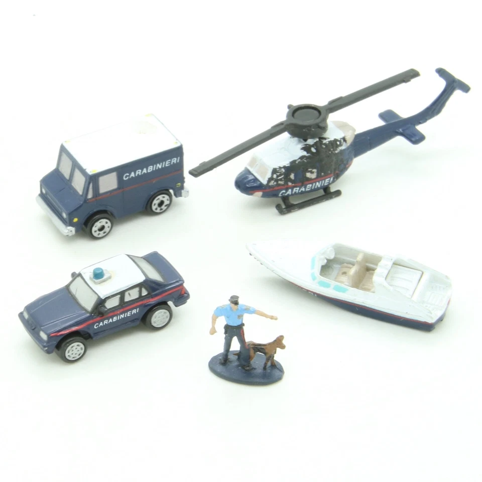 Micro Machines Micromachines GIG Galoob Lotto 24013053 Carabinieri (5) - Immagine 1 di 1