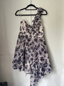 TOPSHOP One Ruffle Shoulder Aysemetric Lilac/White/Blue Floral Dress. Size UK 12 - Picture 1 of 6