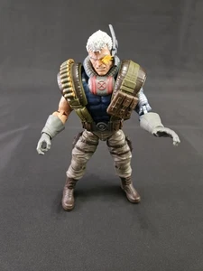 Figura de acción suelta Hasbro Marvel Legends 6" X-Men Cable Sasquatch BAF Wave - Imagen 1 de 12