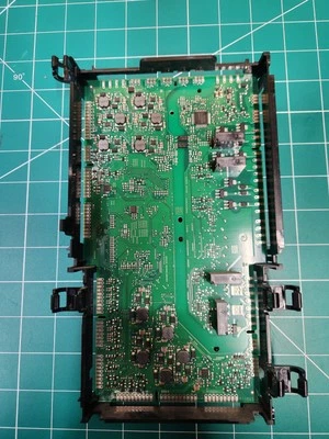 A5. Fabricante de equipamento original. CONTROLE PRINCIPAL DA GELADEIRA BOSCH 12029339 - Imagem 1 de 4