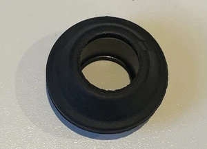 VW Rear Wiper Arm Rubber Gasket Seal 6Q6955758A *Genuine Part* - Picture 1 of 3