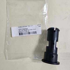 MTD731-10070A Cub Cadet Hood Pivot Pin - Picture 1 of 3