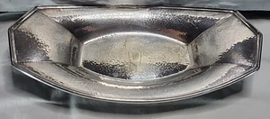 American Art Deco Silver Plated Serving Tray Hammered Finish 10" l. Unknown Make - Picture 1 of 10