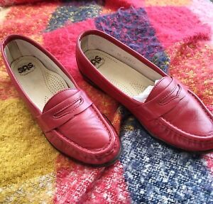 SAS Red Leather Penny Loafer Wink Tri-Pad Comfort Loafers Size Small