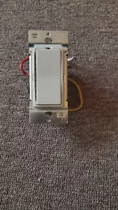 Switchlinc 2384 X10 dimmer wall switch. White - Picture 1 of 2