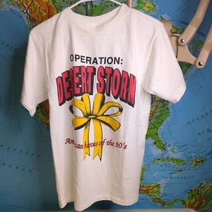 Vintage Operation Desert Storm weißes T-Shirt Größe Med American Heroos of the 90s - Bild 1 von 7