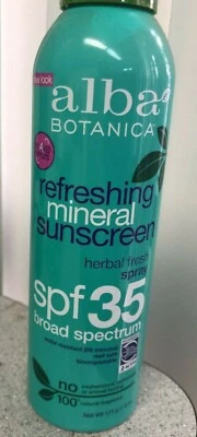 Spray herbal protector solar mineral refrescante Alba Botanica 35 FPS 6 OZ protección de la piel Foto 1 de 2