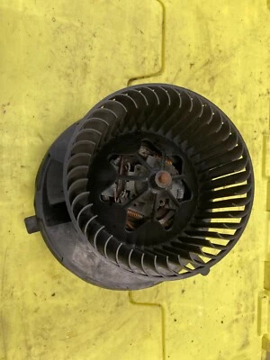 2009-2012 Volkswagen Golf MK6 motor de soplador de calefacción 1K2819015A Foto 1 de 3
