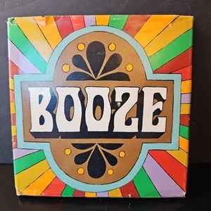 The Booze Book 1967, June Dutton and Edith Vanocur Illustrated by John Astrop B5 - Imagen 1 de 6