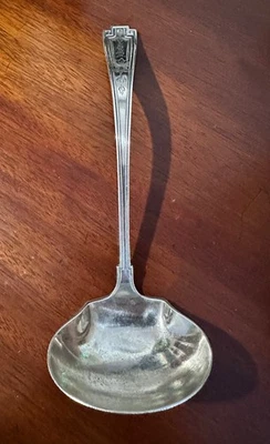 Gorham ETRUSCO 7 1/8" Cucharón Gravy Plata Esterlina, Motivo Floral Grabado, 1913 Foto 1 de 4