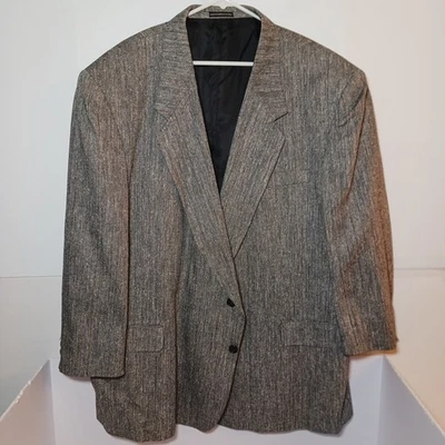 Versini 100% Silk Gray Herringbone Tweed Sport Coat Mens Sz 54R - Image 1 of 4