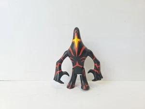 BEN 10 BEN TEN Omniverse Malware Action Figure Bandai RARE No Gun Hands Version - Picture 1 of 6