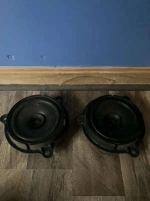 Nissan Kicks 2018-2020 Door Audio Speakers Left Right you only get one not two  - Image 1 of 3