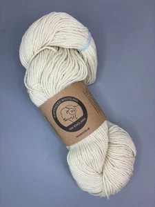 Whitefaced Woodland 100% ungefärbt Whitefaced Waldwolle Garn Knäuel 100g Gewicht - Bild 1 von 6