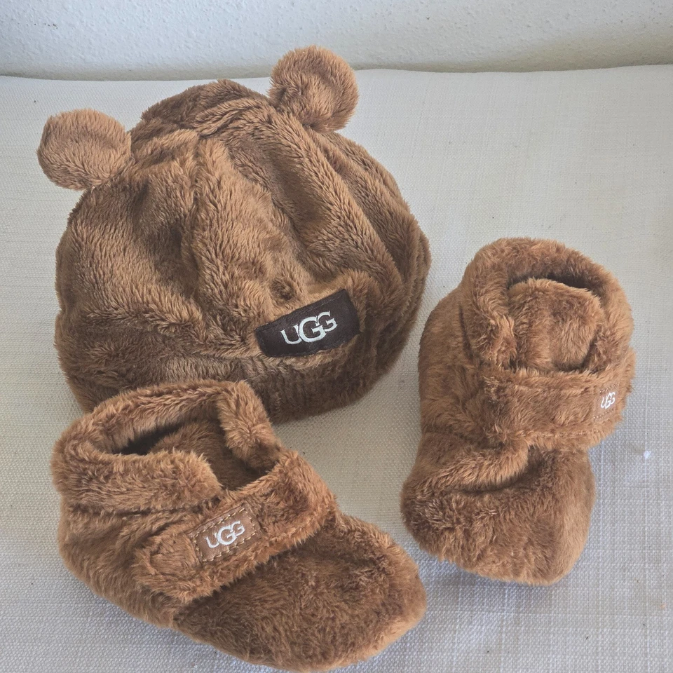 NUEVO SIN CAJA NIÑOS 4/5 12-18 MOS UGG Bixbee Castaño Imitación Piel Botines y Gorro de Oso de Peluche Foto 1 de 4