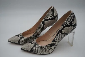SNAKESKIN EMBOSSED PUMP LUCITE BY NINE WESTCLEAR HEEL WITH CUSHION FOOTBED SZ 9 - Picture 1 of 9