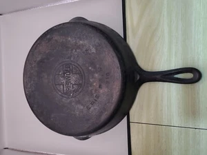GRISWOLD Vintage No 9 710 S Erie PA Skillet USED Good Condition - Picture 1 of 11