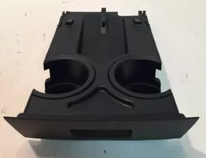 2005 Land Rover LR3 Center Console Rear Cup Holder Tray - Picture 1 of 8