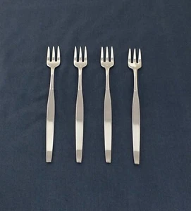 ONEIDA stainless FROSTFIRE, 4 cocktail forks, Shiny & bright! LotAb3 - Imagen 1 de 2