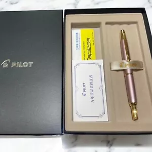 Pilot Capless Decimo 18K Fountain Pen Metallic Pink EF Nib Boxed - Picture 1 of 5