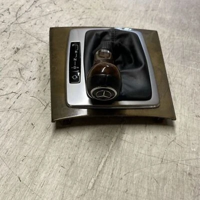 Mercedes-Benz E W212 Schalthebel Automatik Wählhebel A2122670510 - Bild 1 von 4