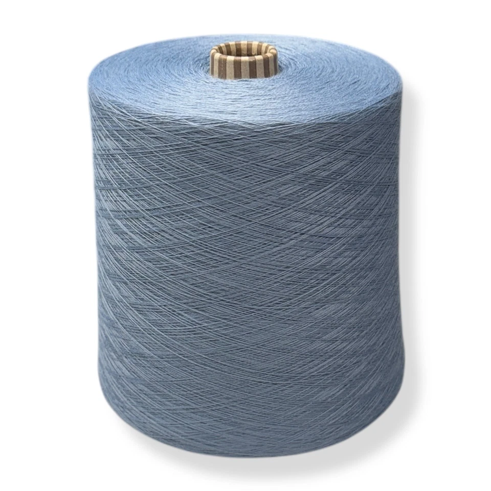 WOLLE HALLE (51,18€/kg) MERINOS HELLBLAU 200gr. Schurwolle Merino / Polyamid NM 28/2