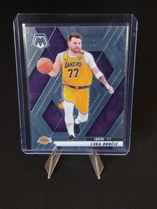 2024-25 Panini Mosaic #100 Luka Dončić - Bild 1 von 2