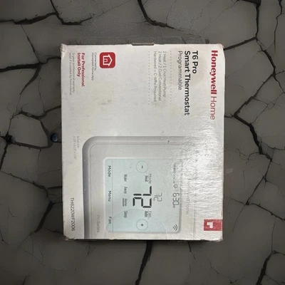 Honeywell Lyric T6 Pro Wi-Fi Programmable Thermostat - White - Image 1 of 3