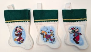 Mini Calze Natalizie Disney - 6" 3 Calze - Topolino Pluto Pippo - Foto 1 di 4