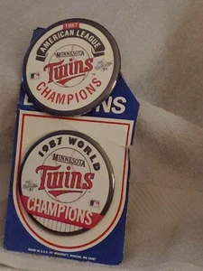 MINNESOTA TWINS 1987 WORLD SERIES- AMERICAN LEAGUE CHAMPIONS COLLECTOR BUTTONS! - Picture 1 of 12